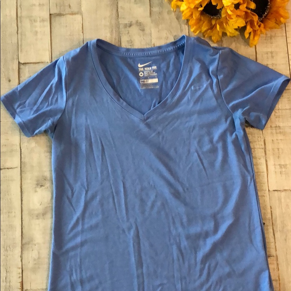 The Nike Tee